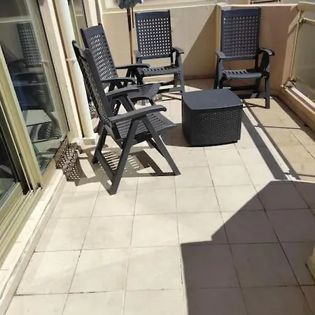 Bel A 200m De La Plage *